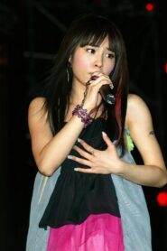就是愛Jolin慶功演唱會 2004 one on netflix
