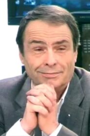 Arrêt sur images : le traitement par la télévison de la grêve de 1995 1996 one on netflix