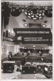 Bruce Springsteen & The E Street Band – Darkness on the Edge of Town: Paramount Theatre, Asbury Park 2009 2010 one on netflix